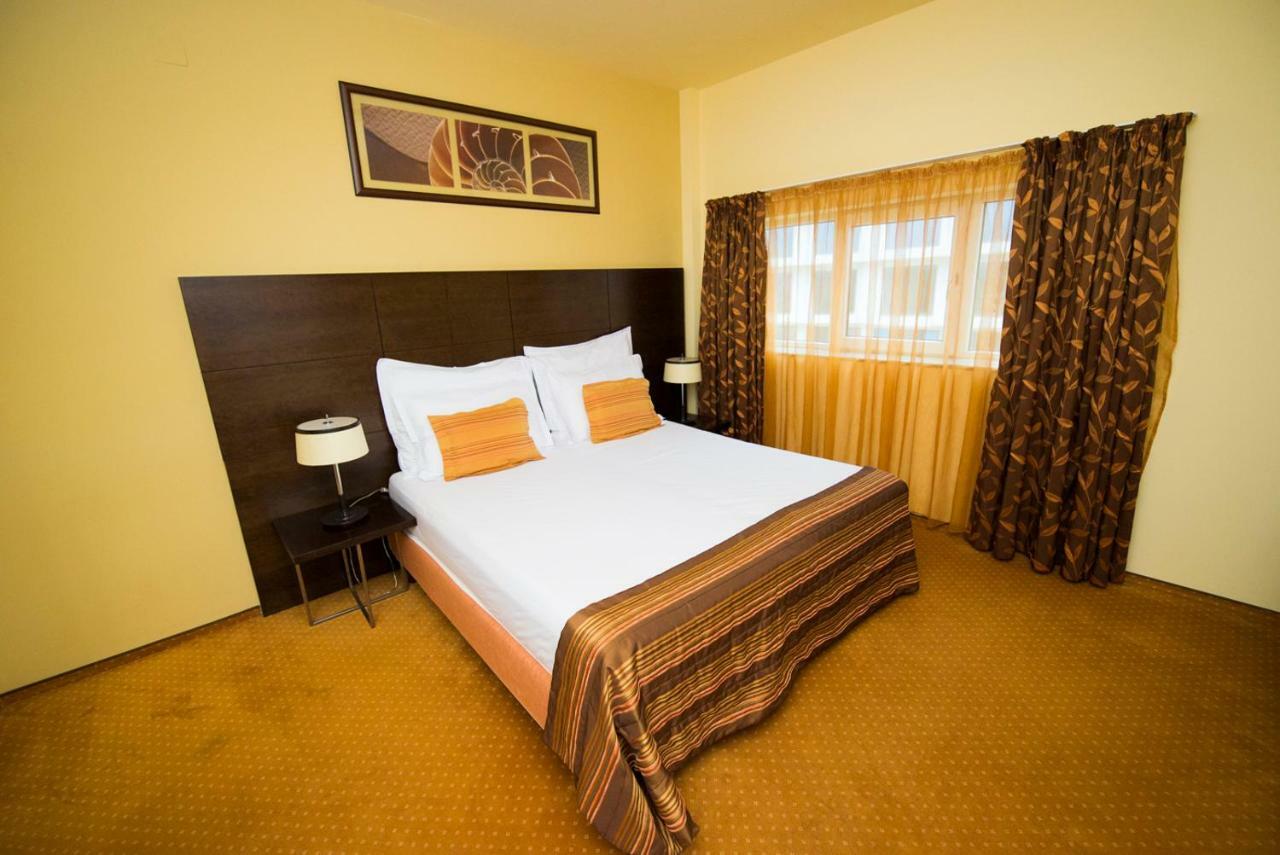 Imago Boutique Hotel Mamaia Buitenkant foto