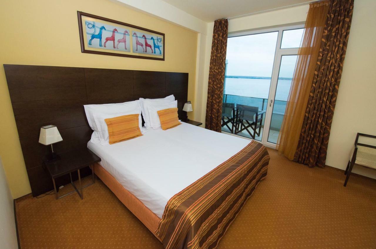Imago Boutique Hotel Mamaia Buitenkant foto